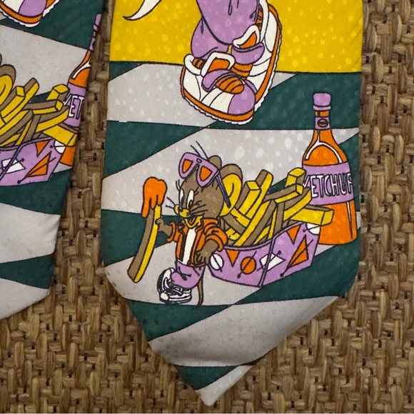 Vintage ‘92 Tom and Jerry Tie - Picture 3 of 7